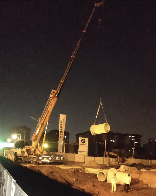 魏都区“弯臂矫正”—— 吊车的 “形变补偿” 技术